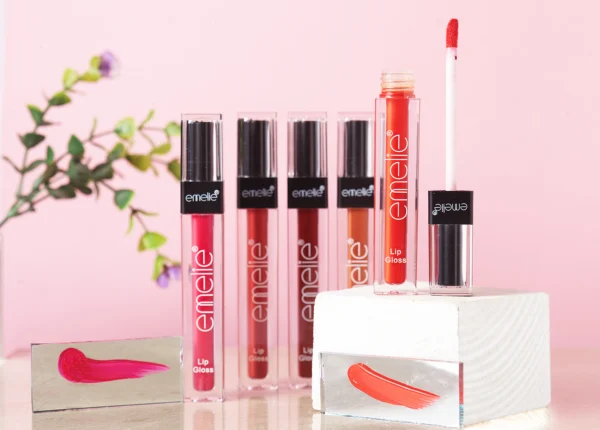 Lip-gloss